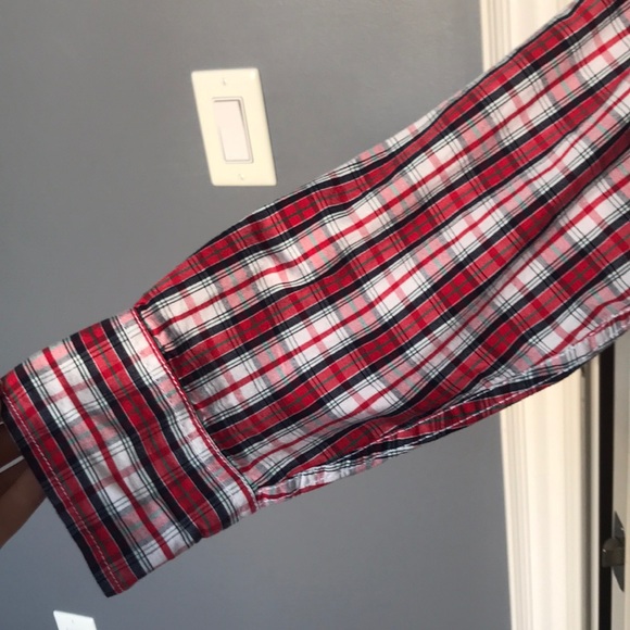 Men’s Casual Button Down Shirt - Picture 2 of 4